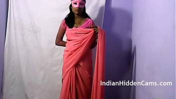 Indian Teen Babe Radha Rani MMS Scandals
