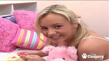 Bree Olson Lifts Her Little Skirt & Takes Some Dick